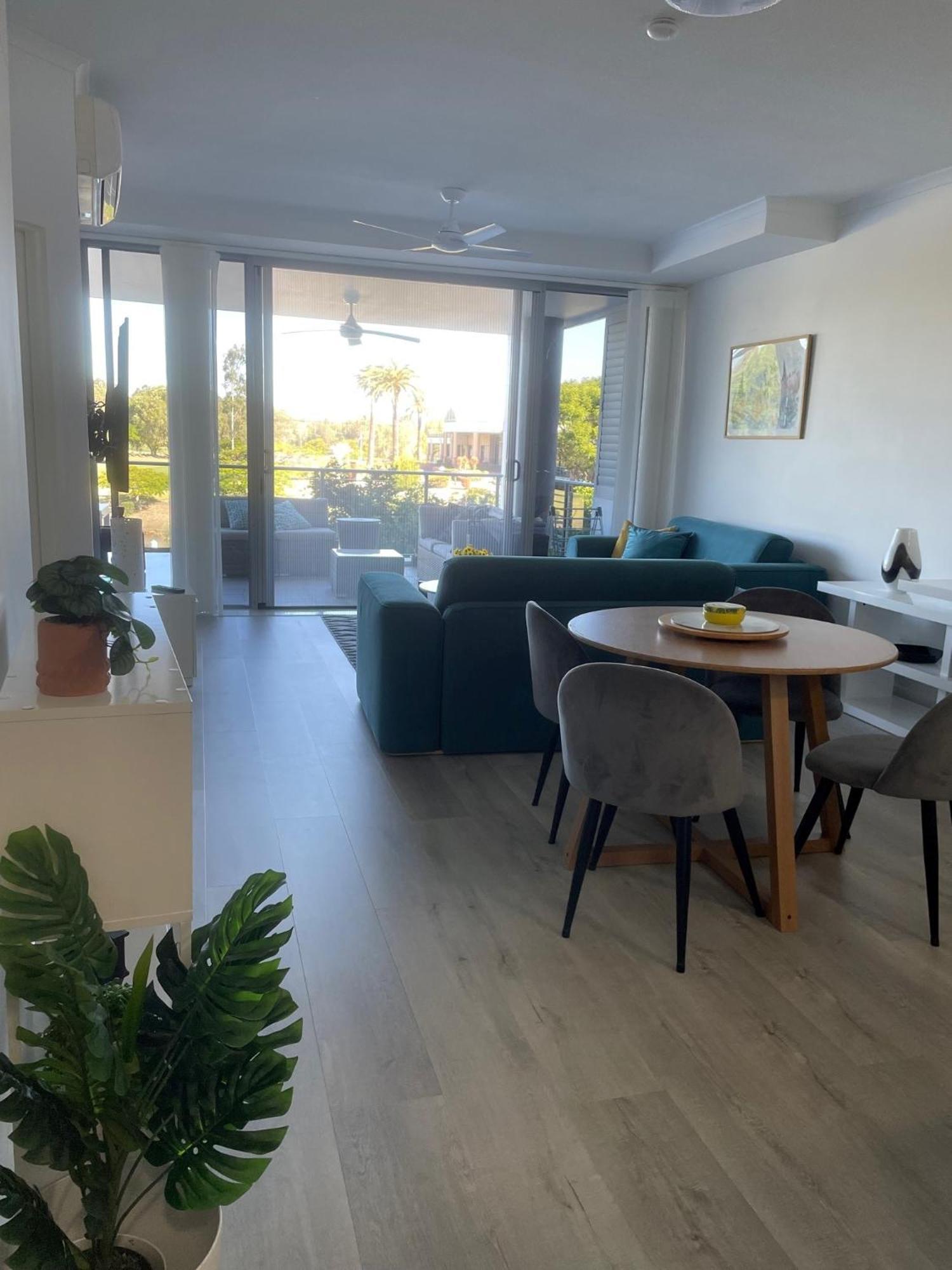Signature Waterfront